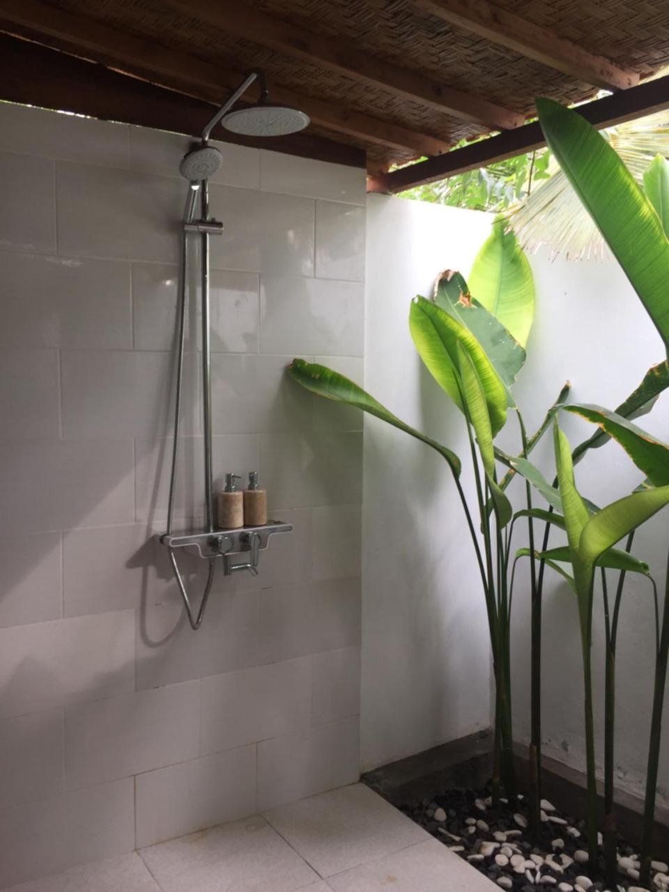 Green Garden Lembongan Yoga Spa And Holistic Healing Center Ngoại thất bức ảnh